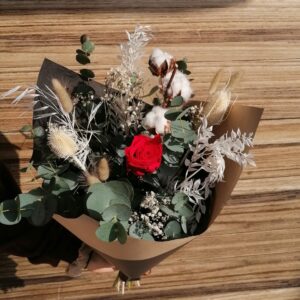 Bouquet de fleurs séchées spécial Saint Valentin